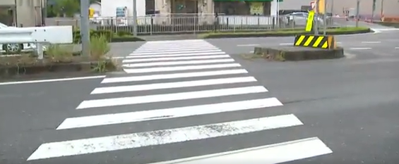 水野人志が飯田市鼎(かなえ)の横断歩道で女子高生3人をはねた事故